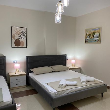Tinas Rooms Durrës Eksteriør billede