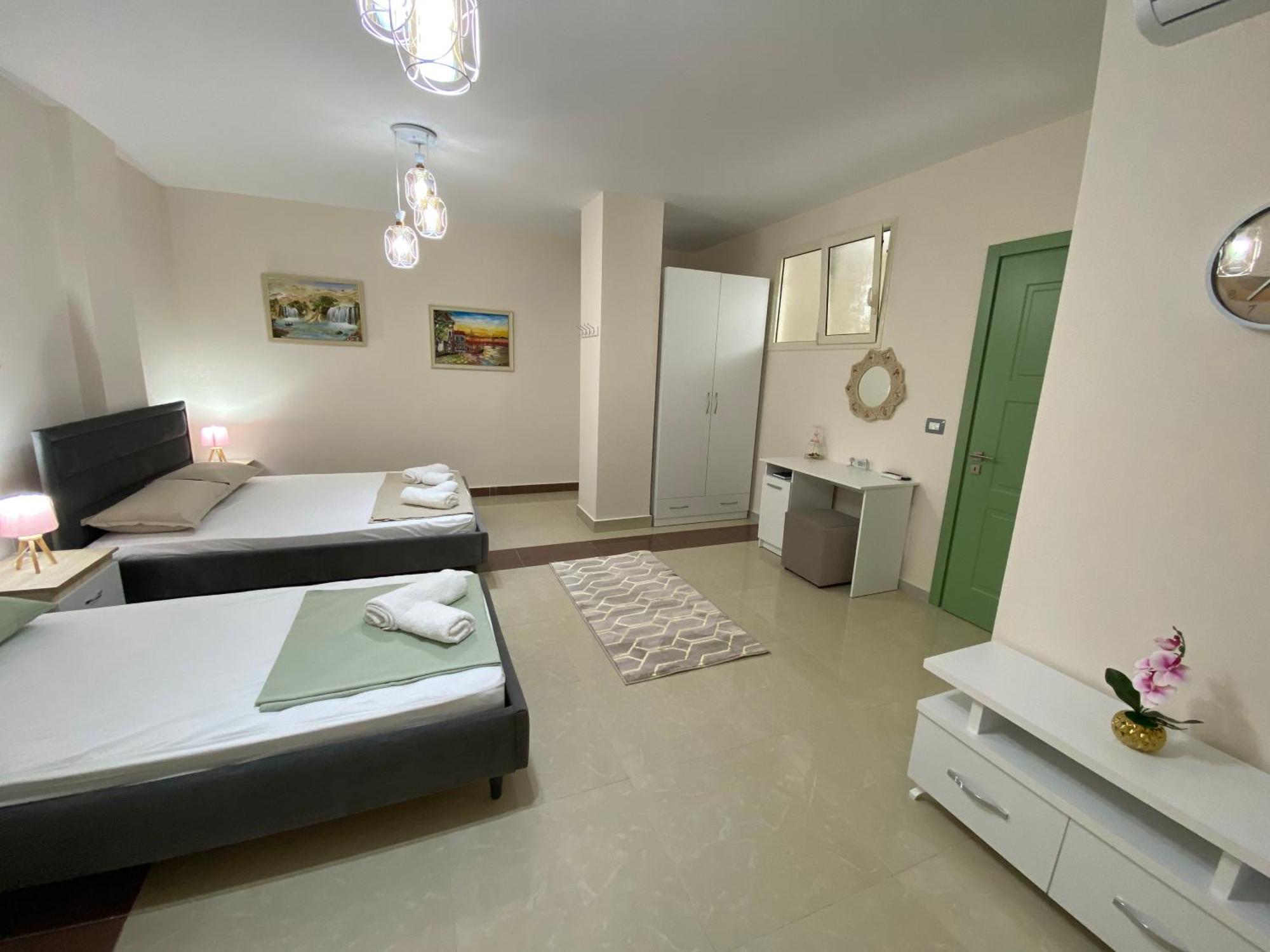 Tinas Rooms Durrës Eksteriør billede